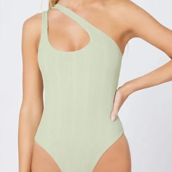 L*Space Phoebe Classic One Shoulder Rib One Piece - Size 12 - Picture 2 of 8